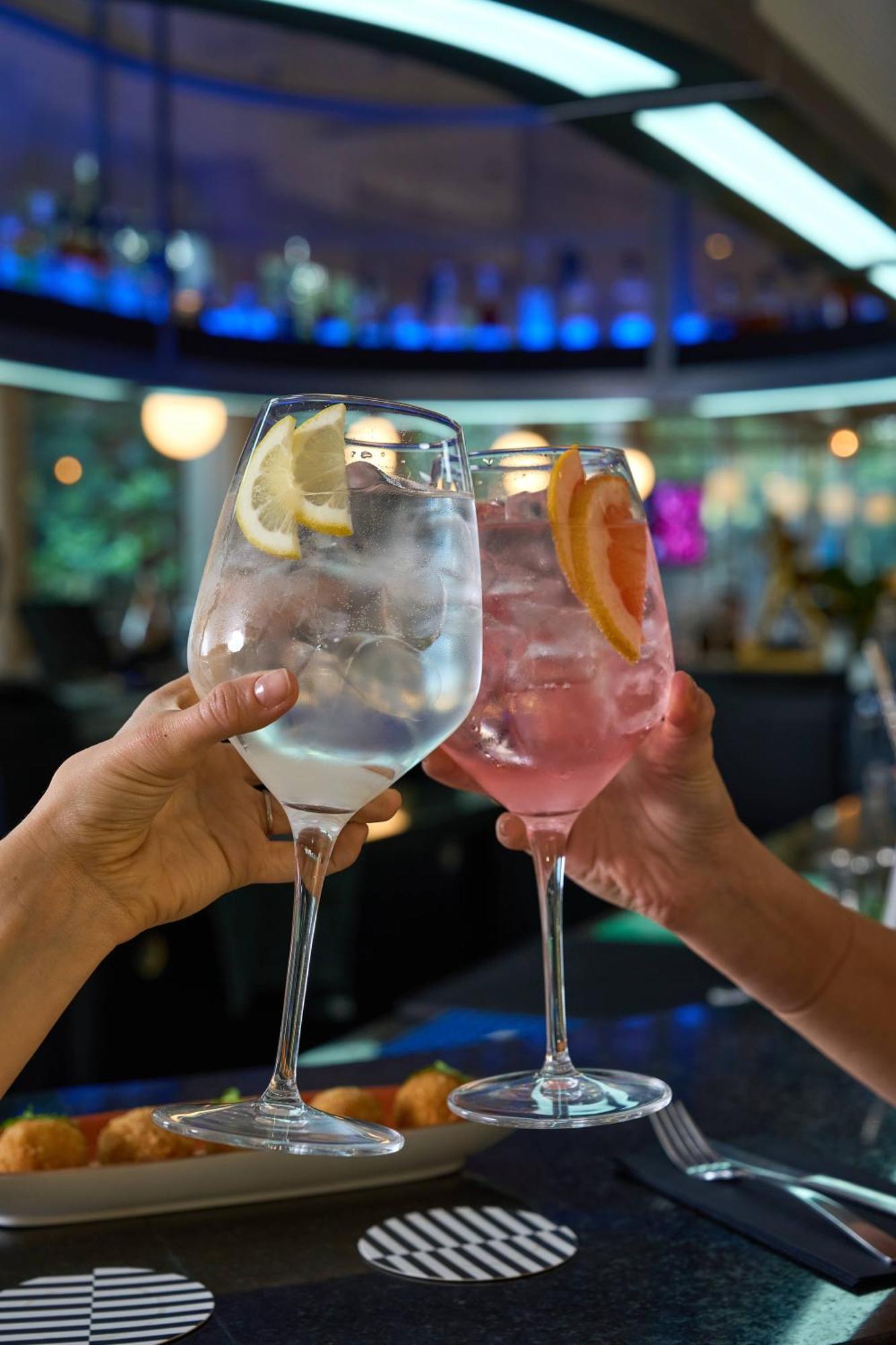 Pullman Santiago Vitacura Extérieur photo Prosecco Spritz